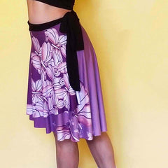 The Goddess Purple Wrap Skirt is designed to fit all the beautiful curves. Very comfy and unique style. Great for traveling.  - Medium weight soft jersey 92% polyester and 8% spandex - Available in one size - The waist tie is made from bamboo jersey fabric - Watercolor Butterflies  - Exclusive design by RedButterfly by Omaris