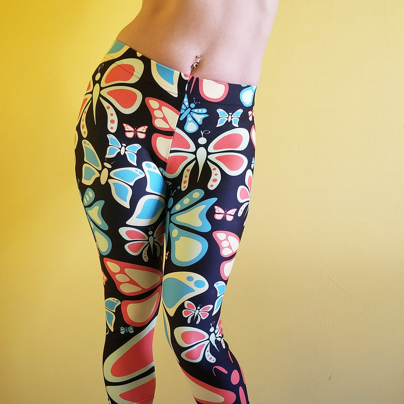 Women's Activewear. Comfortable Capris leggings with soft fabric. Butterfly print. Get the matching outfit! Exclusive design by RedButterfly by Omaris.