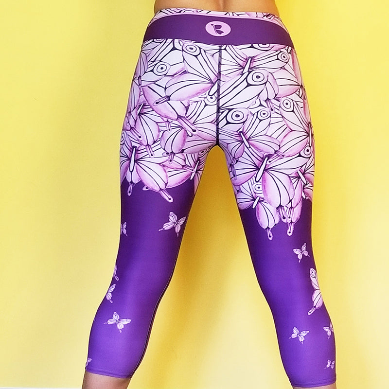 Women's Activewear. Comfortable Capris leggings with soft fabric. Butterfly print. Get the matching outfit! Exclusive design by RedButterfly by Omaris.